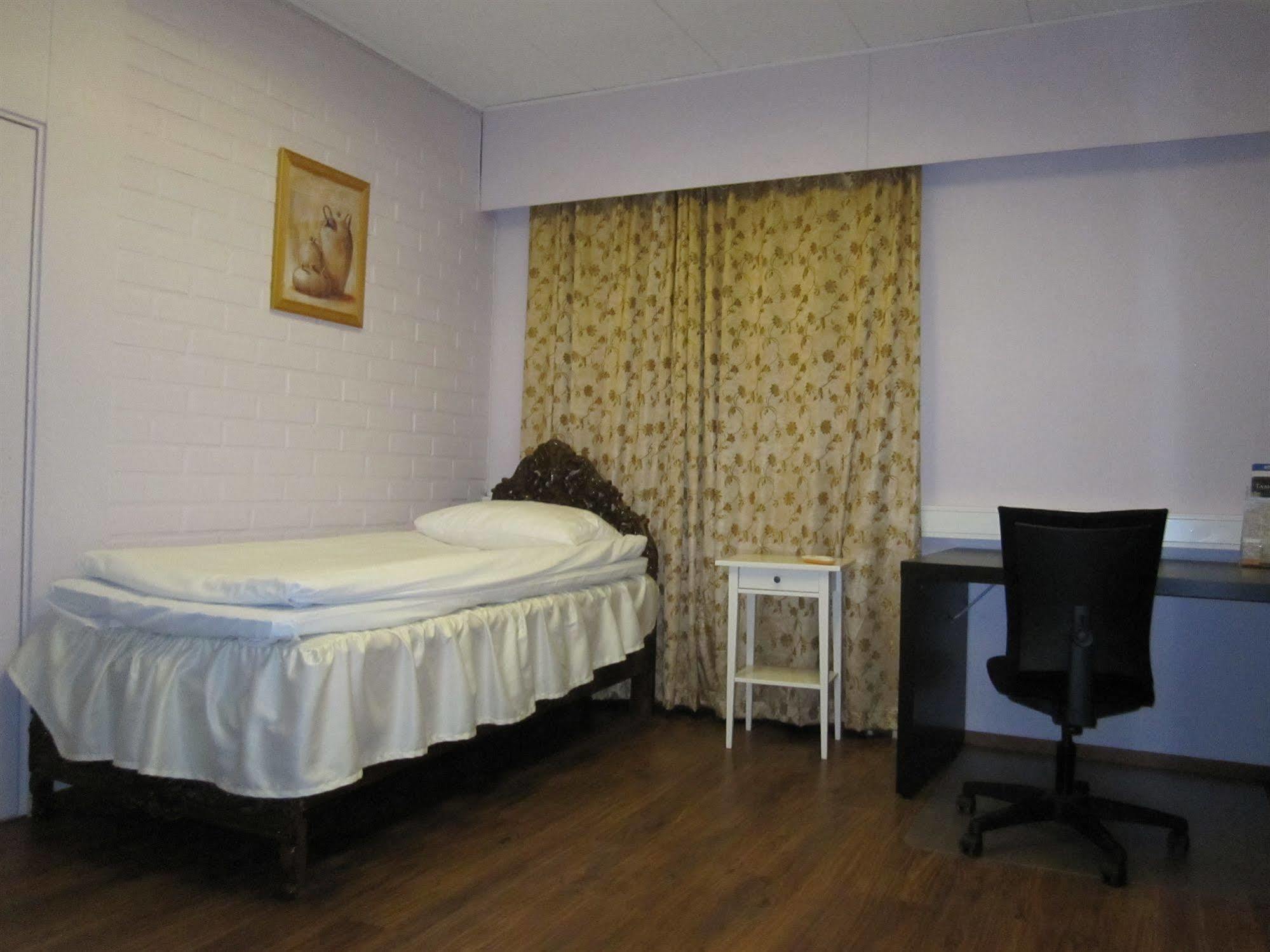 Finn Rooms Tampere Esterno foto