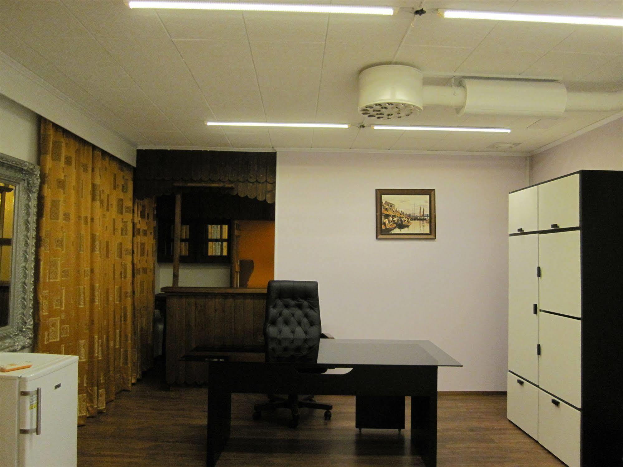 Finn Rooms Tampere Esterno foto